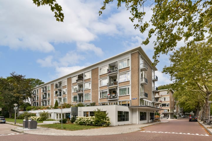 Catharina van Rennesstraat 1-2 in Amsterdam