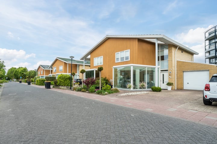 Cato van der Pijlland 27 in Heerhugowaard