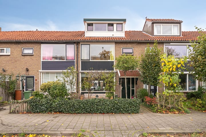Cederstraat 8 in Alphen aan den Rijn
