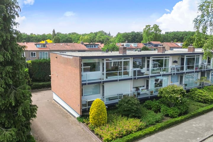 Chamavenlaan 68 in Apeldoorn foto