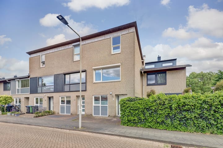 Charles Dickensstraat 55 in Arnhem foto