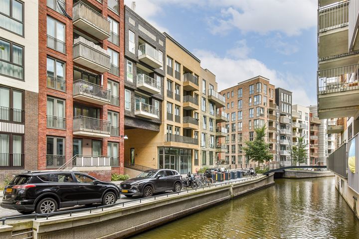 Charley Tooropgracht 209 in Diemen