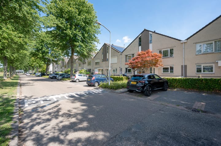 Charlie Chaplinweg 7 in Almere