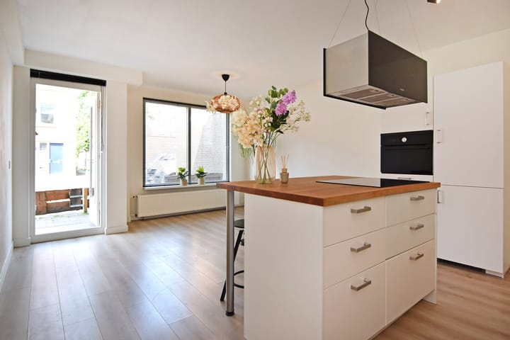 Charlotte de Bourbonstraat 88 in 's-Gravenhage photo