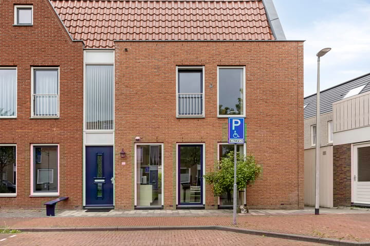 Chris Lanooystraat 35 in Purmerend