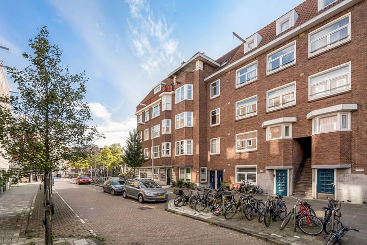 Christiaan de Wetstraat 260 in Amsterdam photo