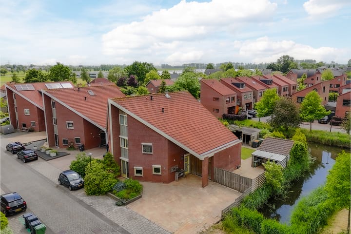 Christina Maria Smoorenburg erf 15 in Heerhugowaard
