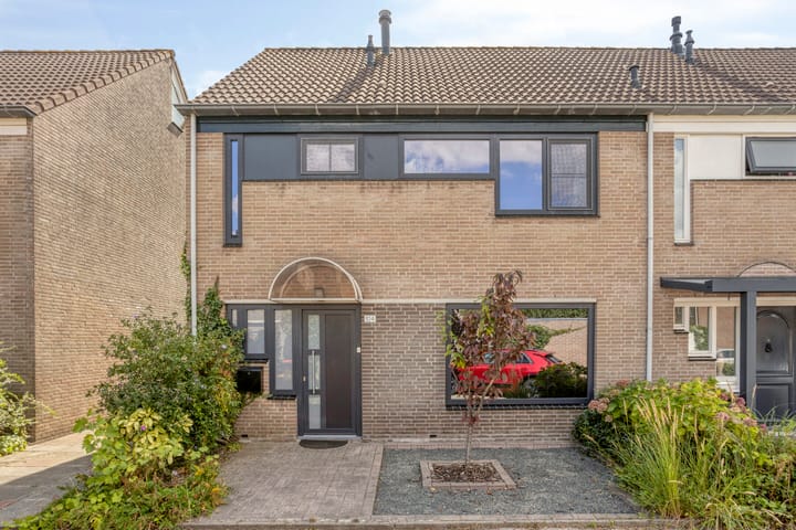 Photo of property Cipresberg 104, Roosendaal