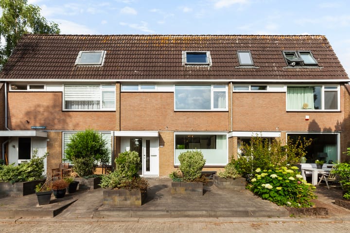 Photo of property Cipressendreef 33, Vlaardingen