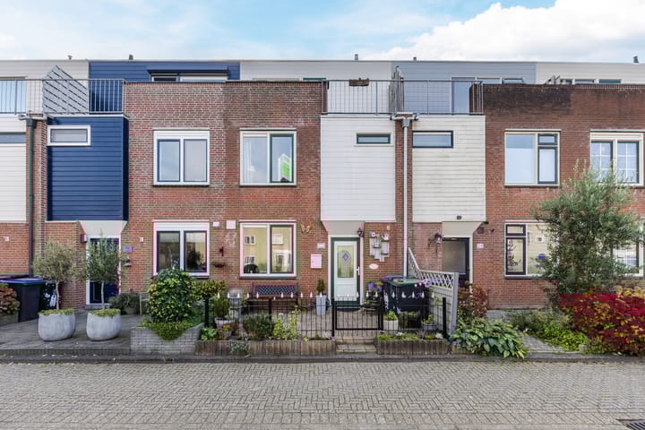 Photo of property Citroenvlinder 23, Hellevoetsluis