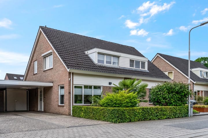 Clara van Delwigstraat 14 in Doornenburg