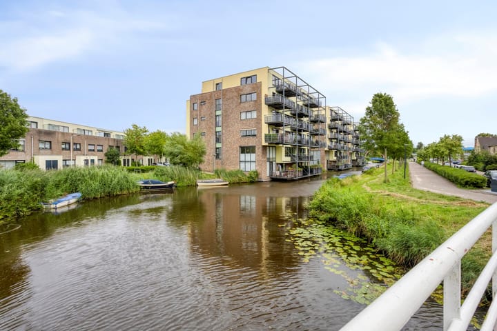 Clara Visserplaats 64 in Leiden