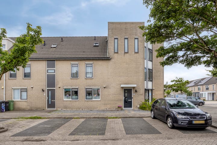 Clara Visserstraat 124 in Purmerend Foto