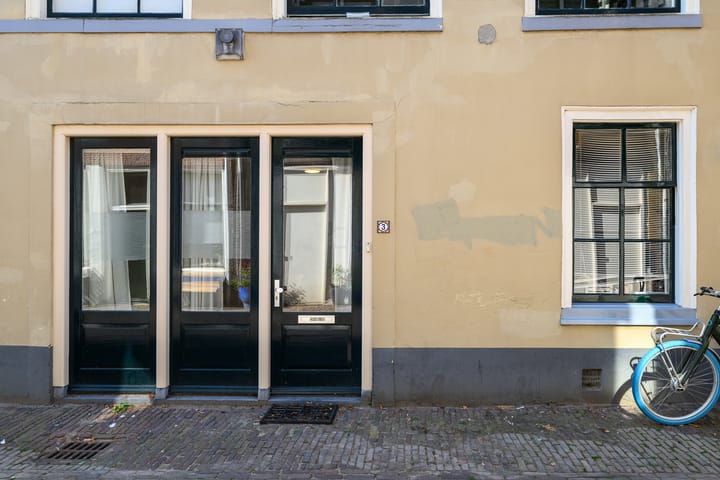 Clarensteeg 3 in Leiden