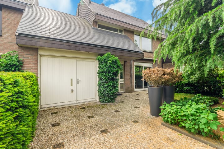 Clausholm 23 in Hoofddorp