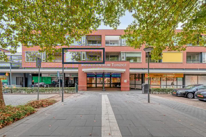 Photo of property Clematisstraat 11, Breda