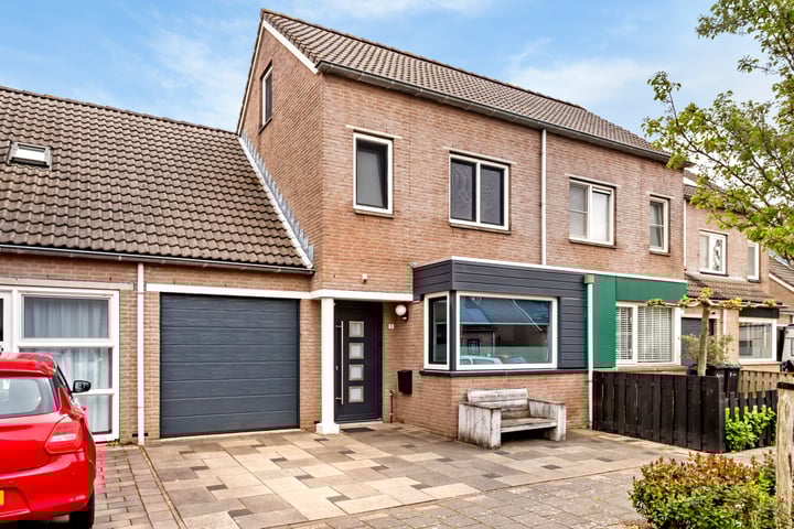 Cliviastraat 5 in Almere