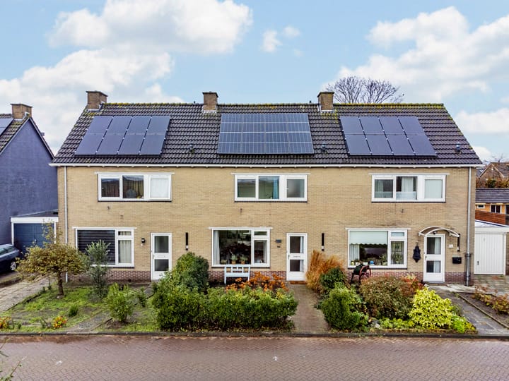 Photo of property Clusiuslaan 16, Limmen