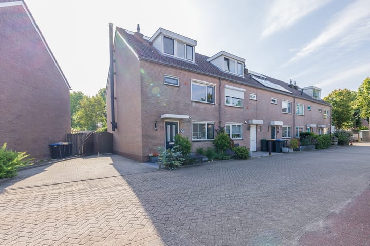 Photo of property Clusiusstraat 30, Lisse