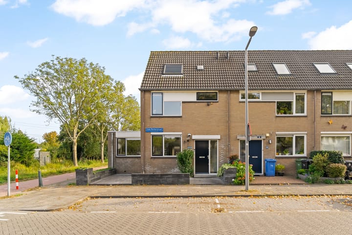 Photo of property Cole Porterstraat 200, Rotterdam