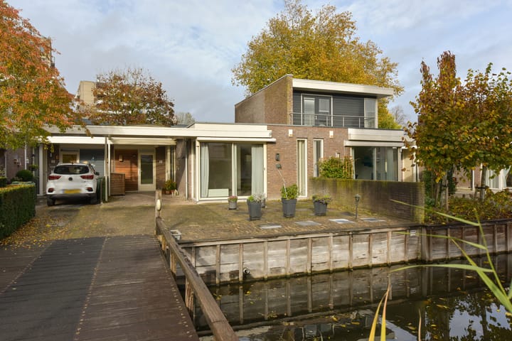 Colijnlaan 184 in Uithoorn
