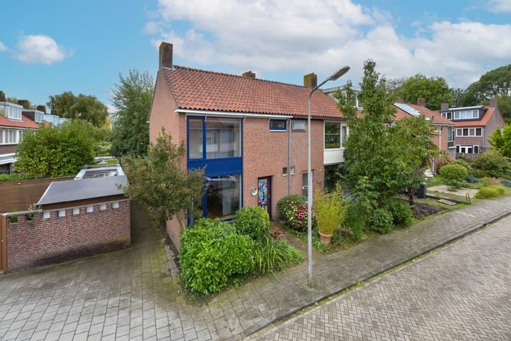 Colijnlaan 36 in Uithoorn