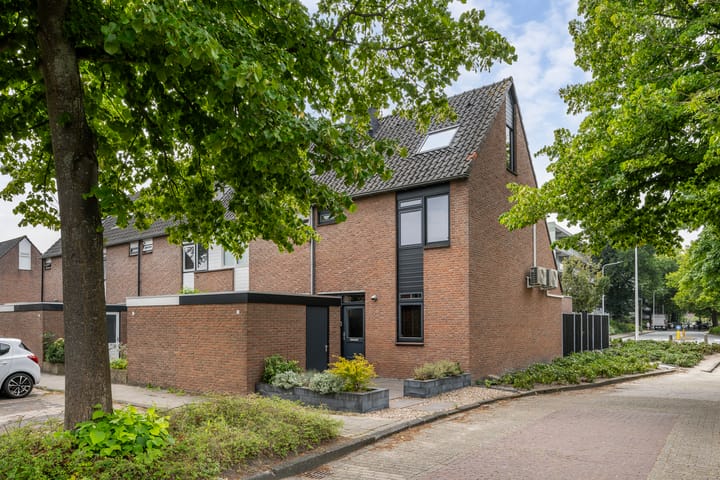 Colijnstraat 2 in Naaldwijk