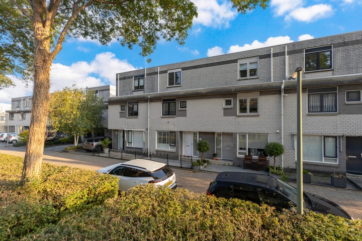 Photo of property Colorado 104, Dordrecht