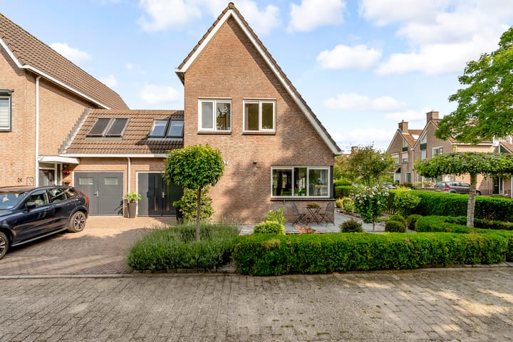 Photo of property Commandeursborch 26, Houten