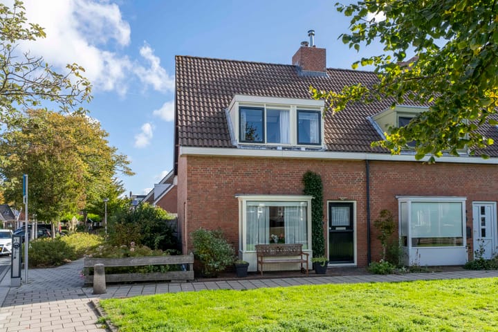 Commandeurslaan 27 in Katwijk