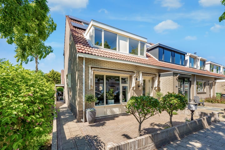 Commandeurslaan 46 in Heemskerk