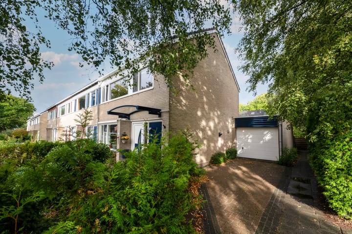 Photo of property Concourslaan 15, Buitenpost
