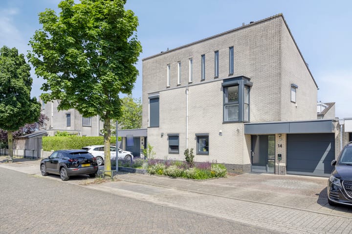Conference 14 in Elst