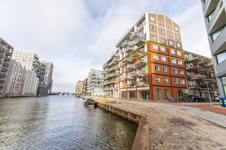 Conny Stuartstraat 41 in Amsterdam foto