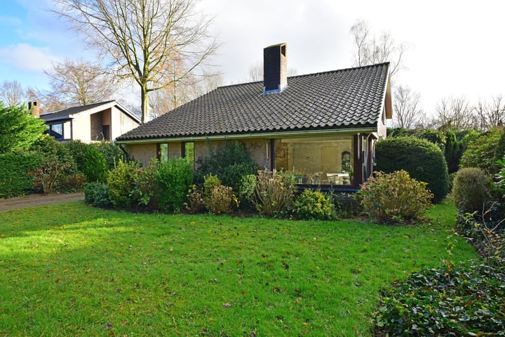 Constantijnlaan 1 in Alkmaar