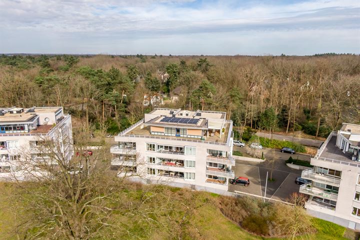 Constantijnlaan 39 in Ermelo