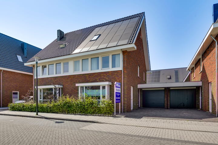 Contrabasstraat 13 in Eindhoven