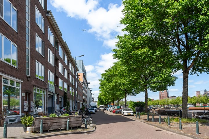Coolhaven 158B-02 in Rotterdam