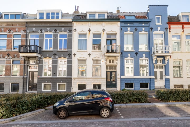 Photo of property Coosje Buskenstraat 100, Vlissingen