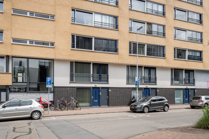Cor Kieboomplein 131 in Rotterdam