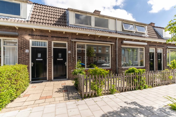 Cornelis de Wittstraat 14 in Delft foto
