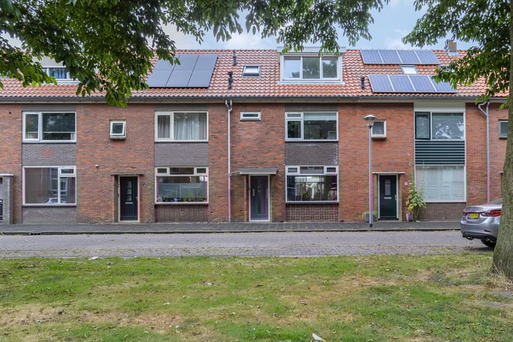 Photo of property Cornelis Ditostraat 25, Den Helder