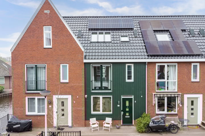 Photo of property Cornelis G. Dekkerstraat 17, Westzaan