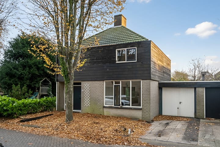 Cornelis Haringhuizenlaan 20 in Midwoud foto