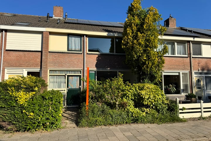 Cornelis Haringhuizenlaan 87 in Midwoud