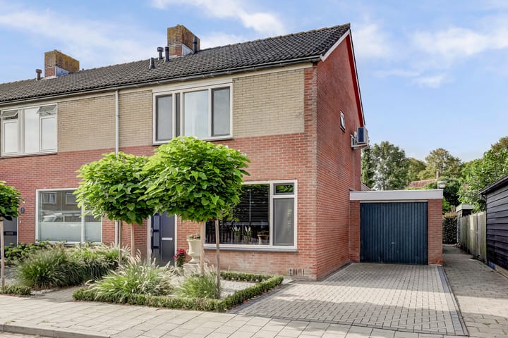 Cornelis Visstraat 11 in Grijpskerke