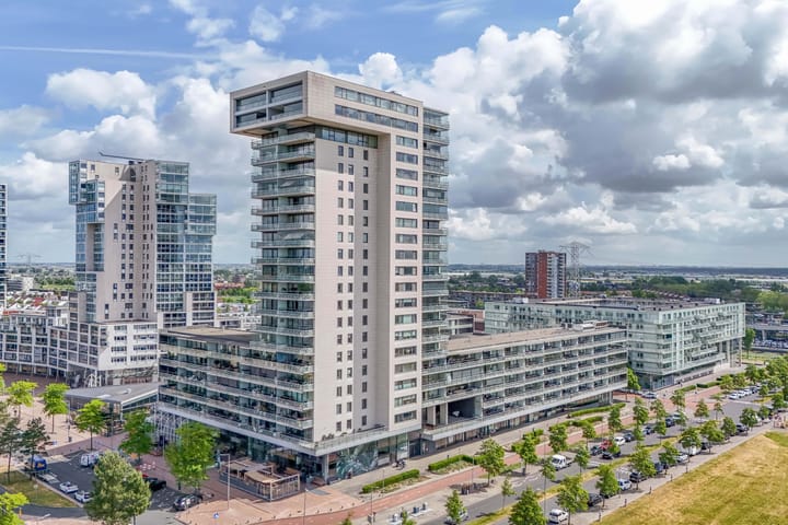Corsicalaan 195 in Rotterdam