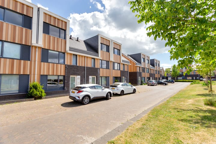 Coulombstraat 14 in Enschede photo