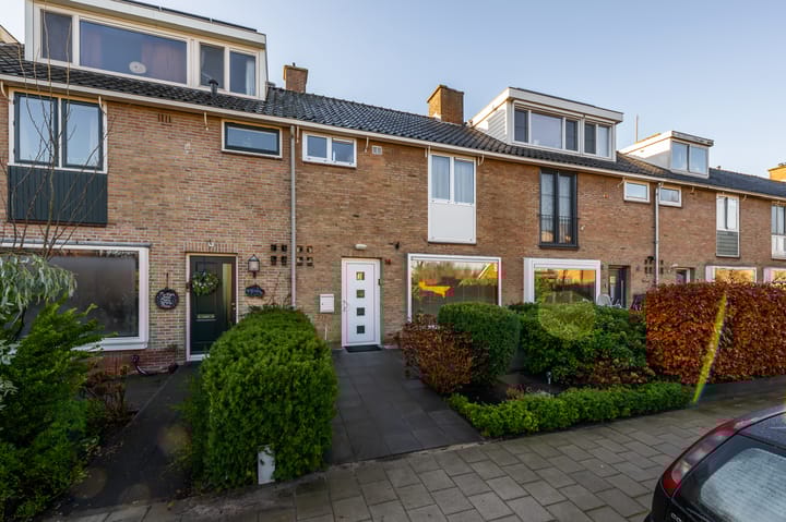 Photo of property Couperuslaan 14, Uithoorn