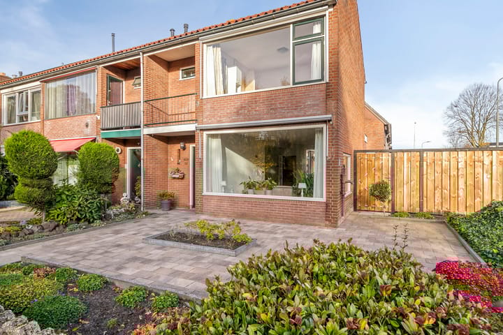 Couperuslaan 71 in Harderwijk foto